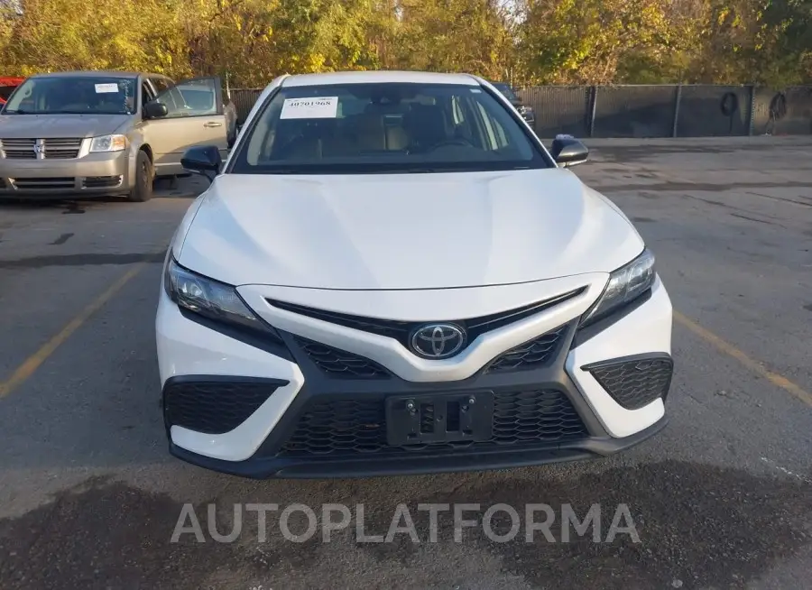 TOYOTA CAMRY 2022 vin 4T1G11AK1NU036079 from auto auction Iaai