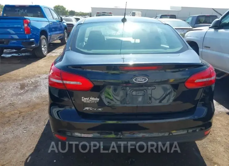 FORD FOCUS 2018 vin 1FADP3E27JL269868 from auto auction Iaai