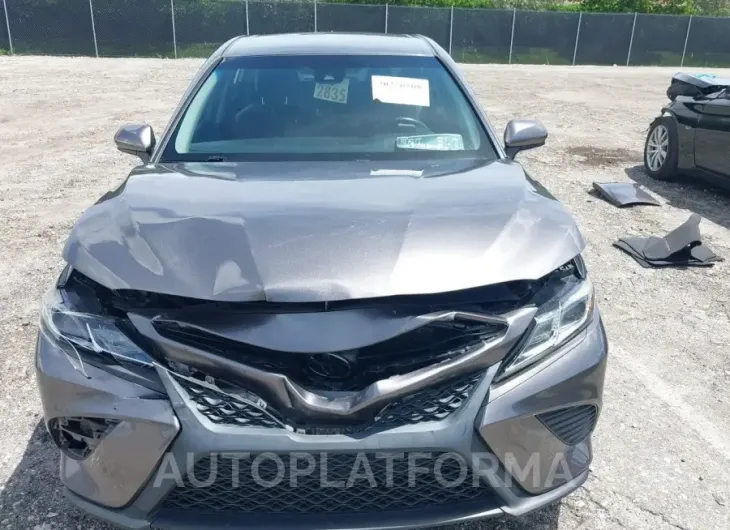 TOYOTA CAMRY 2019 vin 4T1B11HK0KU817462 from auto auction Iaai