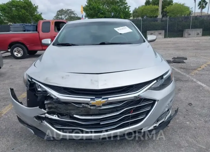 CHEVROLET MALIBU 2019 vin 1G1ZD5ST0KF167211 from auto auction Iaai