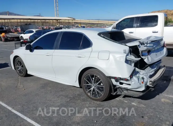 TOYOTA CAMRY 2022 vin 4T1G11AK8NU076742 from auto auction Iaai