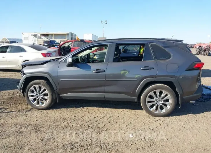 TOYOTA RAV4 2019 vin JTMA1RFV5KJ023649 from auto auction Iaai