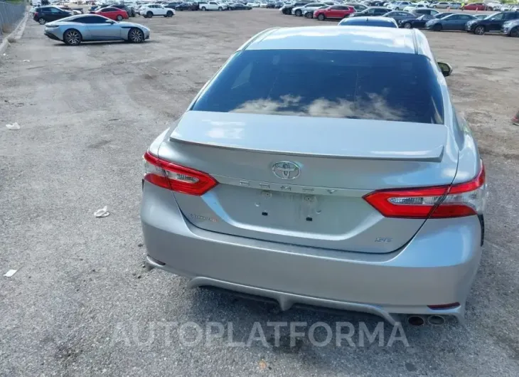 TOYOTA CAMRY 2018 vin 4T1B11HK7JU127058 from auto auction Iaai