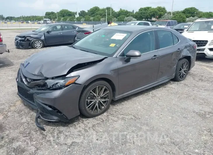 TOYOTA CAMRY 2024 vin 4T1T11AK1RU262949 from auto auction Iaai