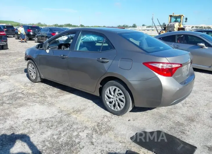 TOYOTA COROLLA 2018 vin 5YFBURHE2JP798462 from auto auction Iaai