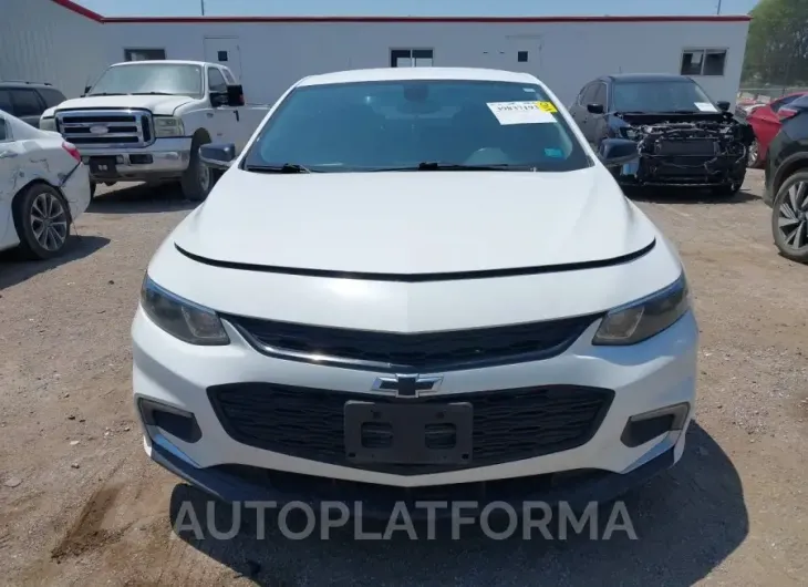 CHEVROLET MALIBU 2018 vin 1G1ZD5ST4JF152256 from auto auction Iaai