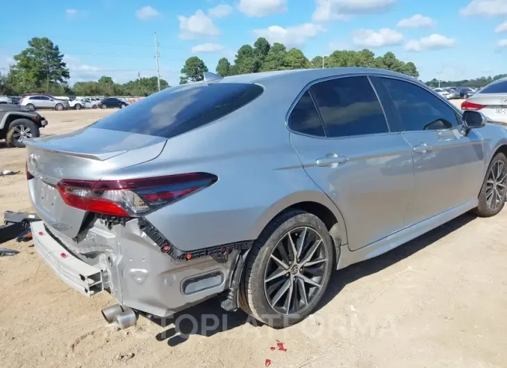 TOYOTA CAMRY 2021 vin 4T1G11AKXMU588940 from auto auction Iaai