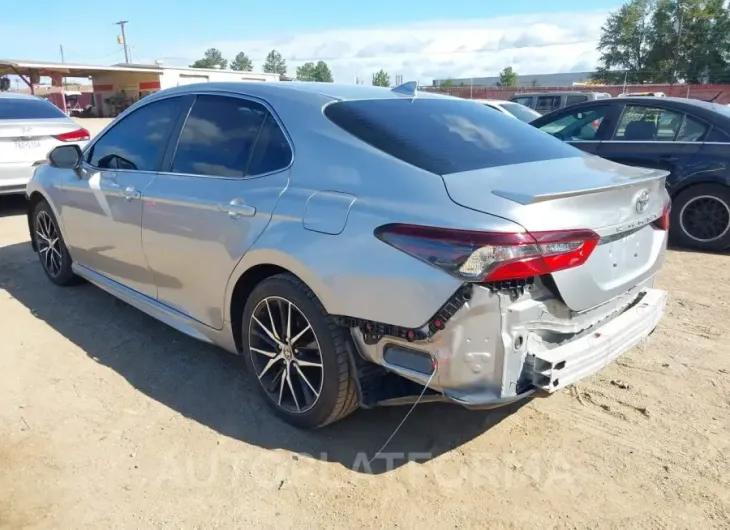 TOYOTA CAMRY 2021 vin 4T1G11AKXMU588940 from auto auction Iaai