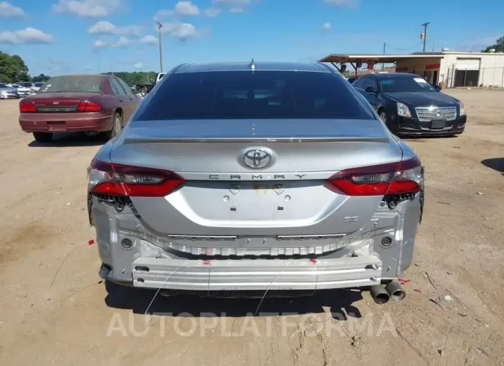 TOYOTA CAMRY 2021 vin 4T1G11AKXMU588940 from auto auction Iaai