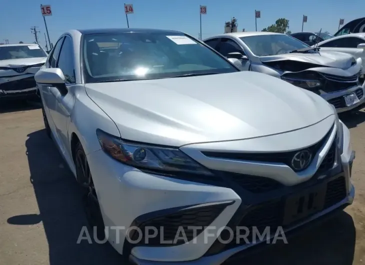 TOYOTA CAMRY 2022 vin 4T1K61AKXNU021012 from auto auction Iaai