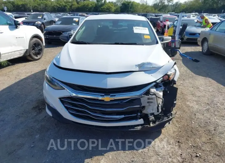 CHEVROLET MALIBU 2019 vin 1G1ZB5STXKF118622 from auto auction Iaai