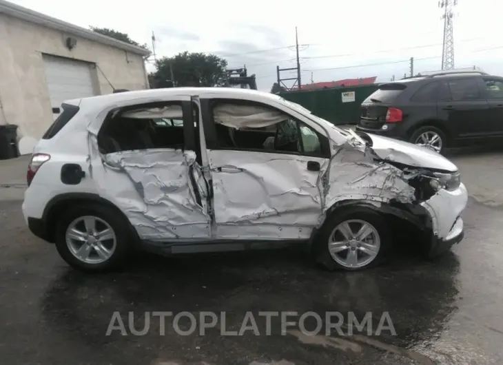 CHEVROLET TRAX 2019 vin 3GNCJKSB7KL319221 from auto auction Iaai