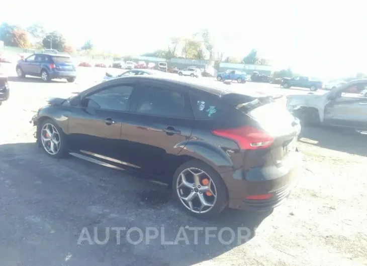 FORD FOCUS ST 2016 vin 1FADP3L98GL354372 from auto auction Iaai