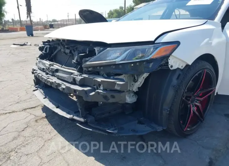 TOYOTA CAMRY 2018 vin JTNB11HK0J3017586 from auto auction Iaai