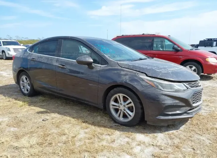 CHEVROLET CRUZE 2016 vin 1G1BE5SMXG7264411 from auto auction Iaai