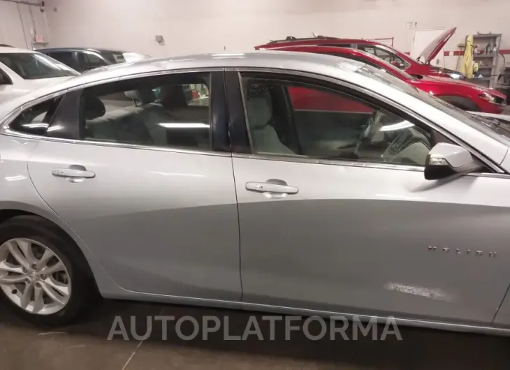 CHEVROLET MALIBU 2018 vin 1G1ZD5ST4JF211466 from auto auction Iaai