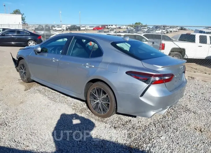 TOYOTA CAMRY 2024 vin 4T1G11AKXRU905199 from auto auction Iaai