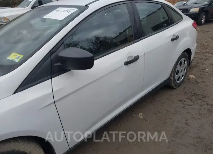 FORD FOCUS 2017 vin 1FADP3E27HL335295 from auto auction Iaai