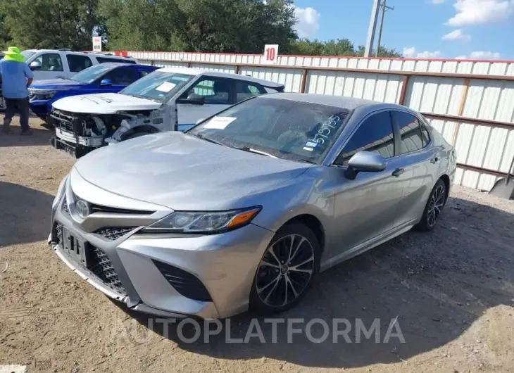 TOYOTA CAMRY 2018 vin 4T1B11HK5JU575735 from auto auction Iaai