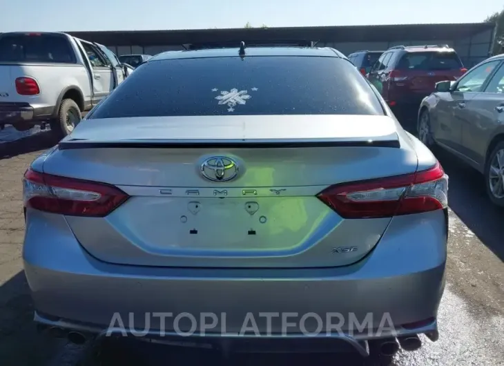 TOYOTA CAMRY 2018 vin 4T1BZ1HK0JU013668 from auto auction Iaai