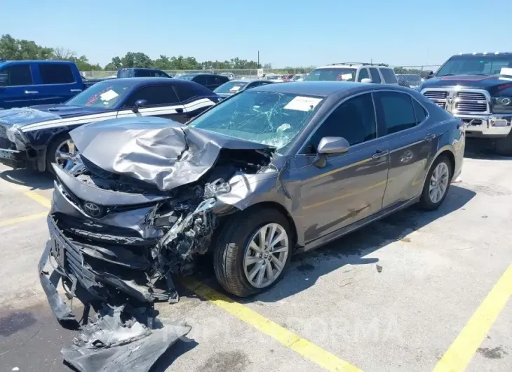 TOYOTA CAMRY 2021 vin 4T1C11AK0MU534657 from auto auction Iaai