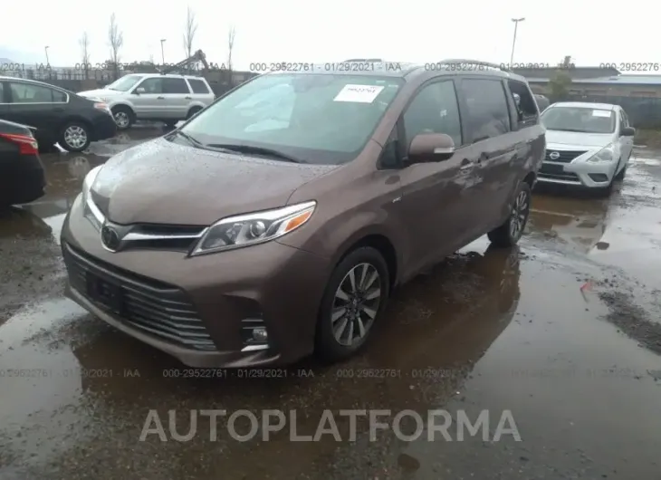 TOYOTA SIENNA 2018 vin 5TDDZ3DC8JS189864 from auto auction Iaai