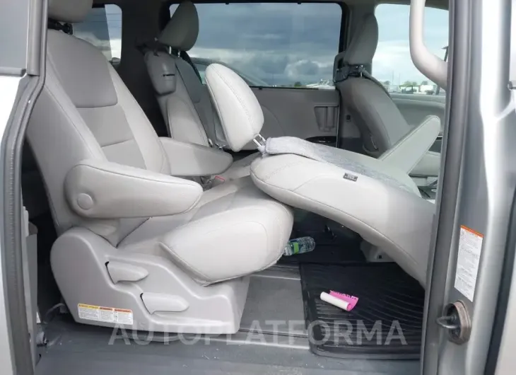 TOYOTA SIENNA 2019 vin 5TDYZ3DC4KS988303 from auto auction Iaai