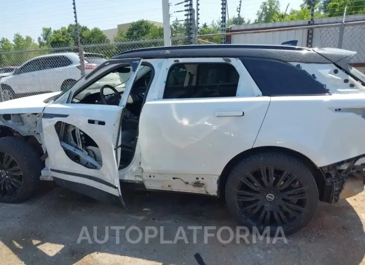 LAND ROVER RANGE ROVER VELAR 2018 vin SALYB2RX2JA768883 from auto auction Iaai