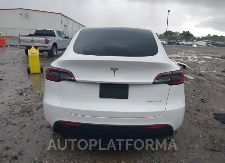 TESLA MODEL Y 2023 vin 7SAYGAEE4PF708789 from auto auction Iaai