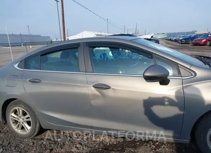 CHEVROLET CRUZE 2017 vin 1G1BE5SM2H7272858 from auto auction Iaai