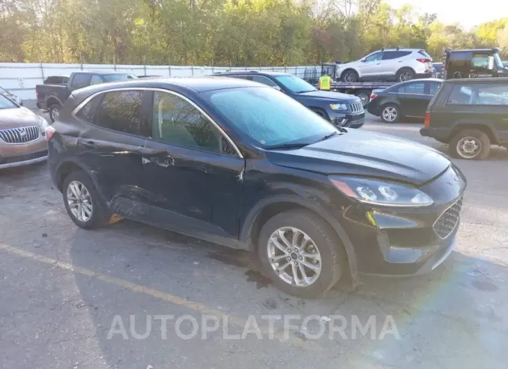 FORD ESCAPE 2020 vin 1FMCU9G64LUC76383 from auto auction Iaai