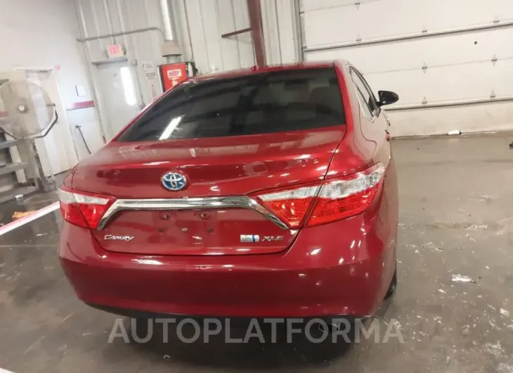 TOYOTA CAMRY HYBRID 2015 vin 4T1BD1FK9FU154389 from auto auction Iaai