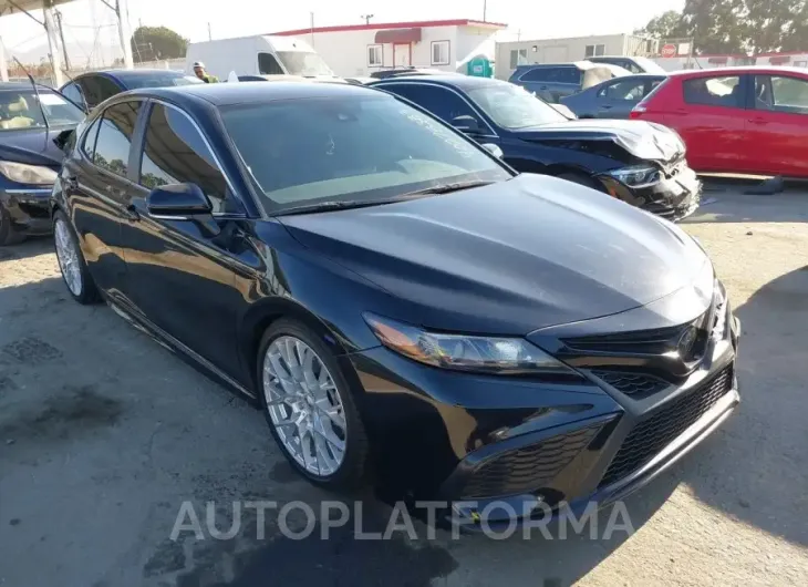 TOYOTA CAMRY 2024 vin 4T1T11AK1RU889957 from auto auction Iaai