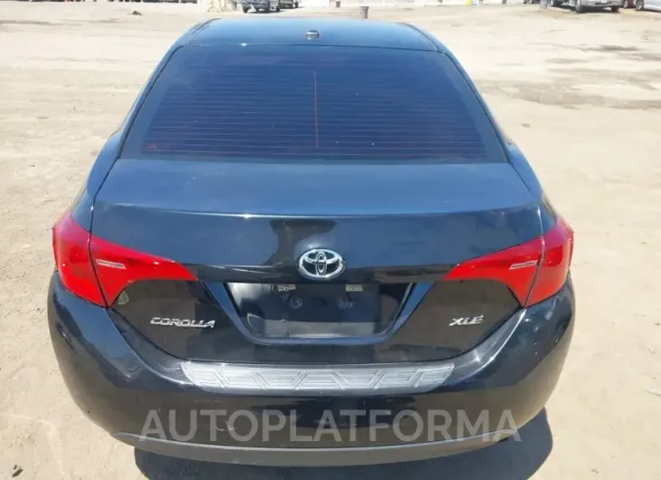 TOYOTA COROLLA 2018 vin 5YFBURHEXJP738428 from auto auction Iaai