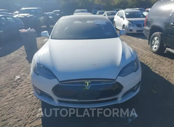 TESLA MODEL S 2015 vin 5YJSA1H48FF081651 from auto auction Iaai