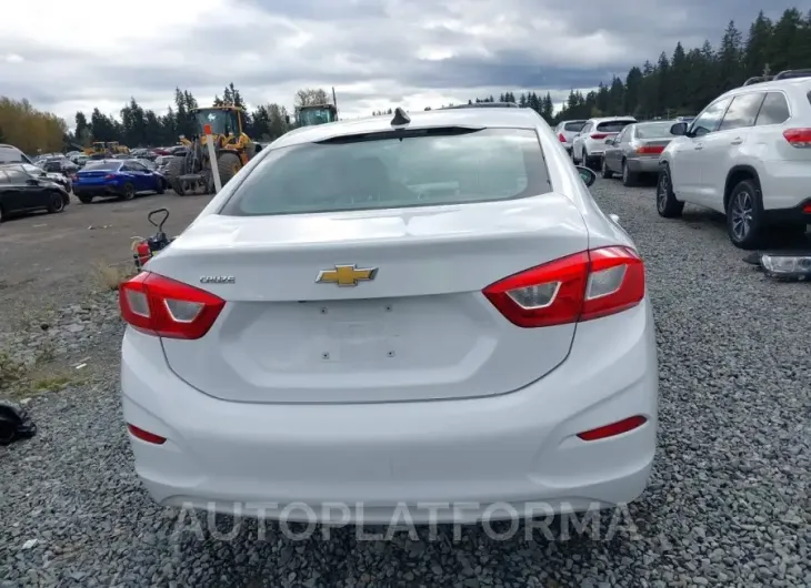 CHEVROLET CRUZE 2017 vin 1G1BC5SM4H7187624 from auto auction Iaai