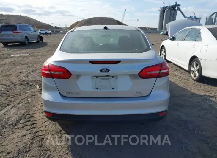 FORD FOCUS 2018 vin 1FADP3FE2JL318418 from auto auction Iaai