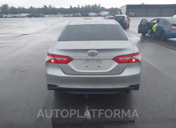 TOYOTA CAMRY 2018 vin 4T1B11HK9JU523279 from auto auction Iaai