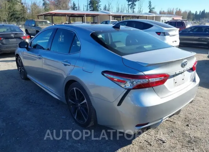 TOYOTA CAMRY 2018 vin 4T1BZ1HK2JU020105 from auto auction Iaai