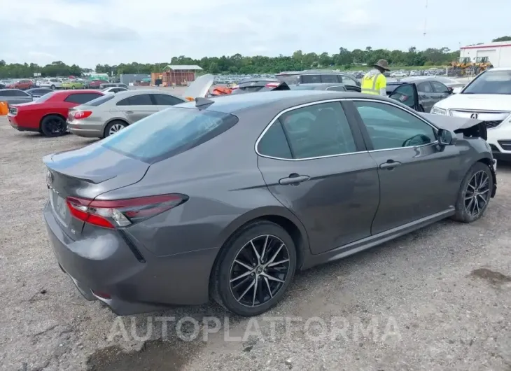 TOYOTA CAMRY 2021 vin 4T1G11AK8MU517865 from auto auction Iaai