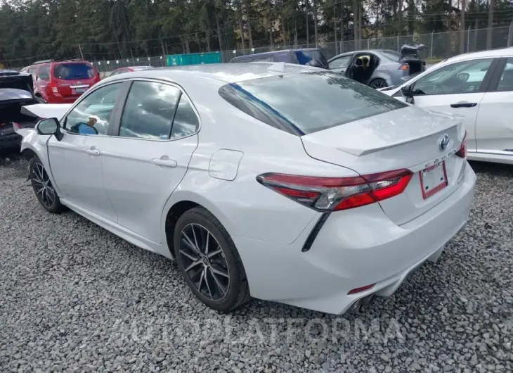 TOYOTA CAMRY HYBRID 2024 vin 4T1G31AKXRU061630 from auto auction Iaai