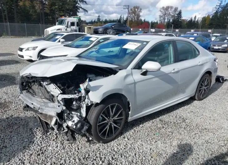 TOYOTA CAMRY HYBRID 2024 vin 4T1G31AKXRU061630 from auto auction Iaai