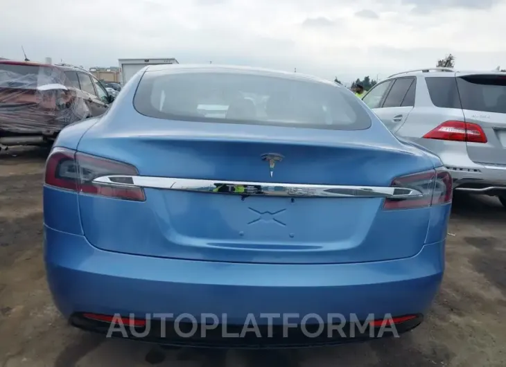 TESLA MODEL S 2017 vin 5YJSA1E21HF186523 from auto auction Iaai