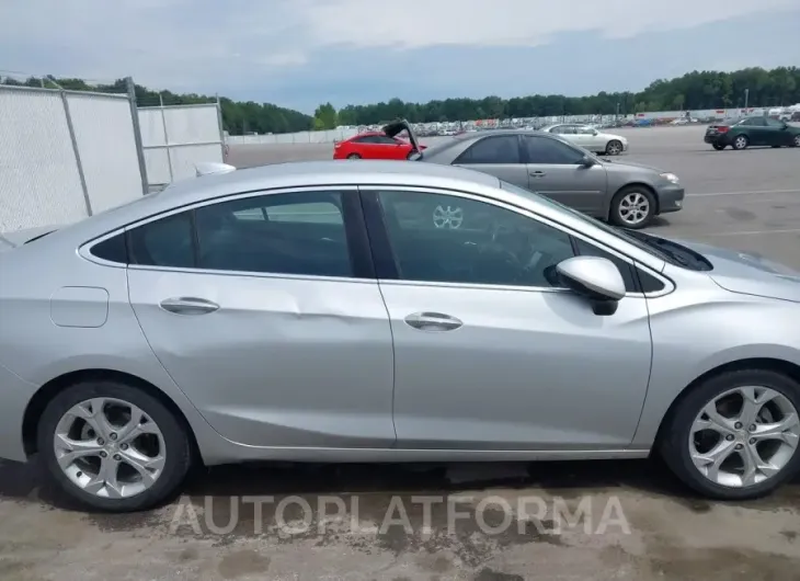 CHEVROLET CRUZE 2017 vin 1G1BF5SM5H7165736 from auto auction Iaai