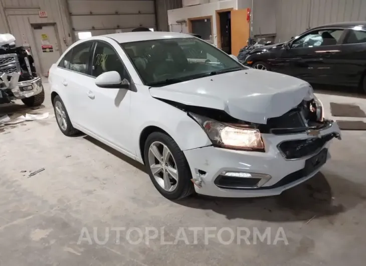 CHEVROLET CRUZE 2015 vin 1G1PE5SBXF7193956 from auto auction Iaai