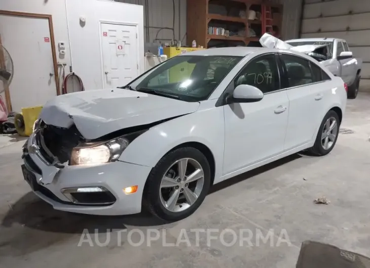 CHEVROLET CRUZE 2015 vin 1G1PE5SBXF7193956 from auto auction Iaai