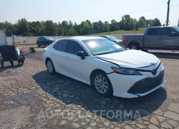 TOYOTA CAMRY 2018 vin 4T1B11HK7JU675156 from auto auction Iaai