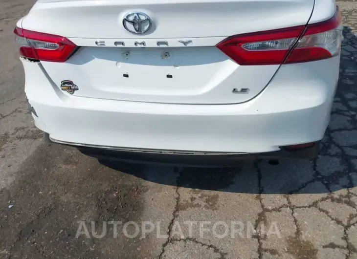 TOYOTA CAMRY 2018 vin 4T1B11HK7JU675156 from auto auction Iaai