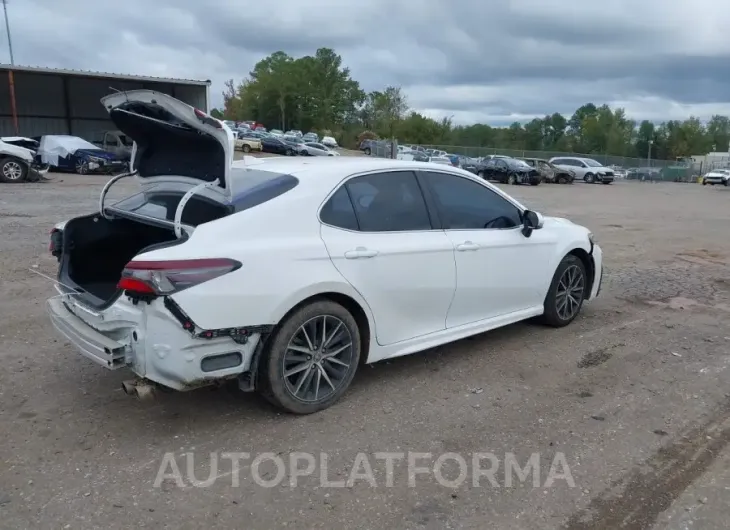 TOYOTA CAMRY 2023 vin 4T1G11AKXPU818450 from auto auction Iaai