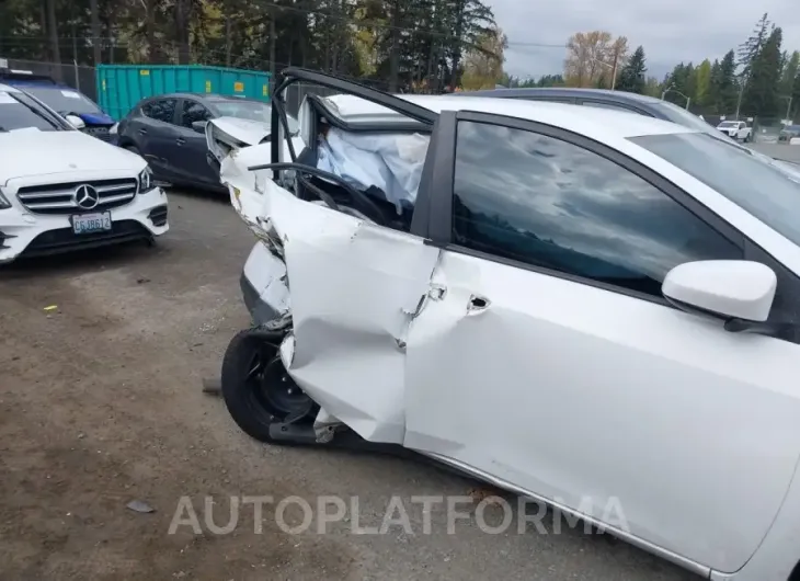 TOYOTA COROLLA 2015 vin 2T1BURHEXFC277240 from auto auction Iaai